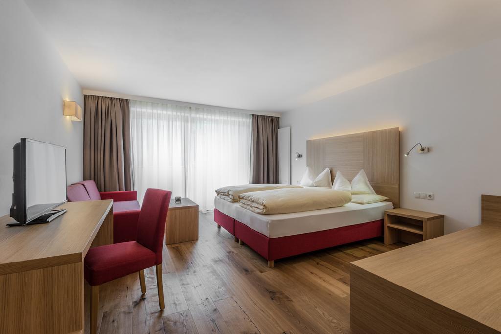 Hotel Miramonti Бадія Номер фото